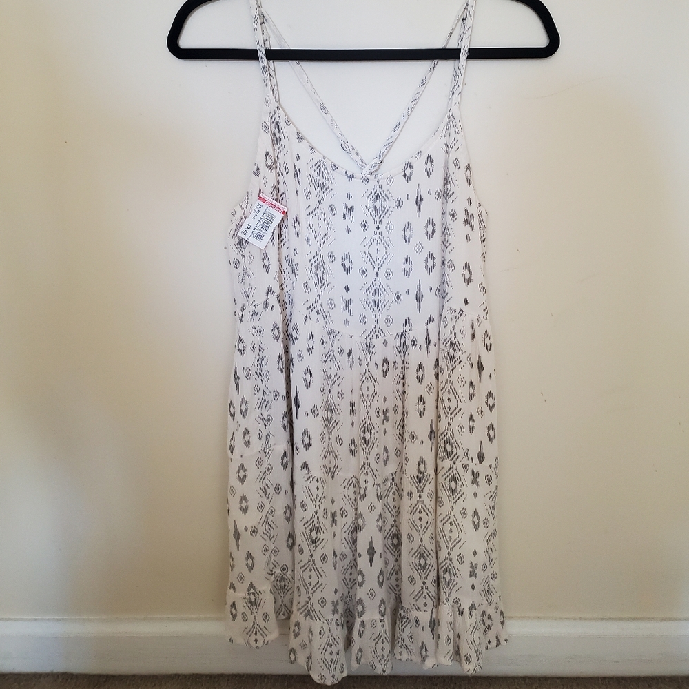 Flowy Scoop Neck Dress